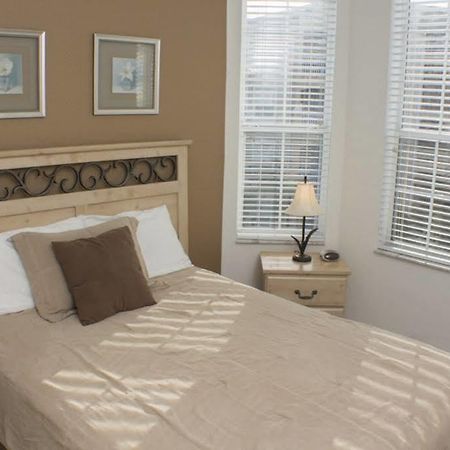 Windsor Hills Penthouse 2 Bedroom Condo Four Corners Exteriér fotografie